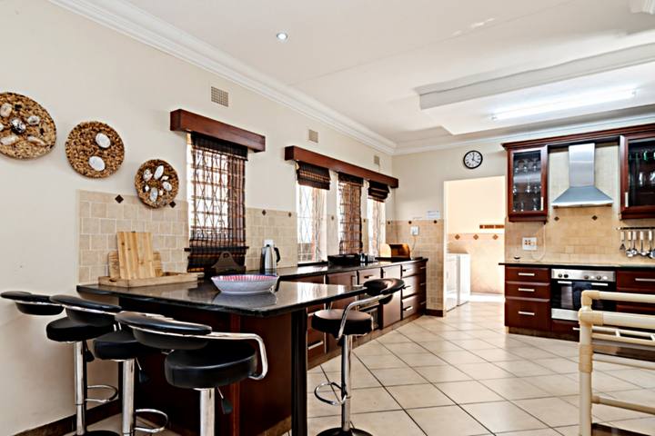 Palm View Kitchen
